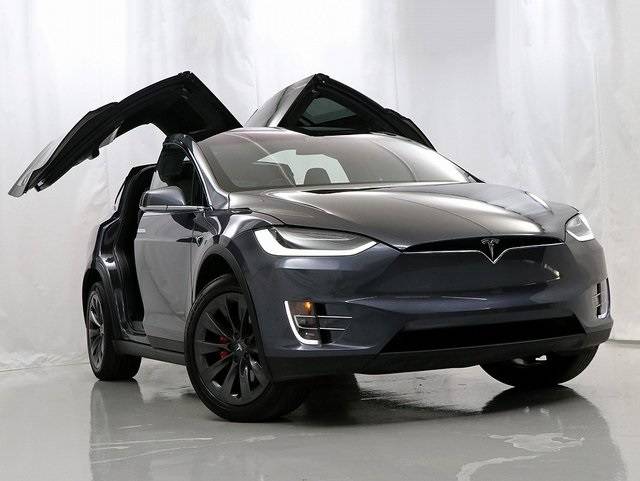 2019 Tesla Model X 5YJXCDE41KF151393