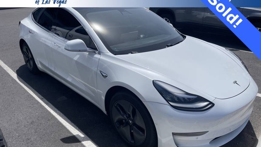 2018 Tesla Model 3 5YJ3E1EA2JF040900