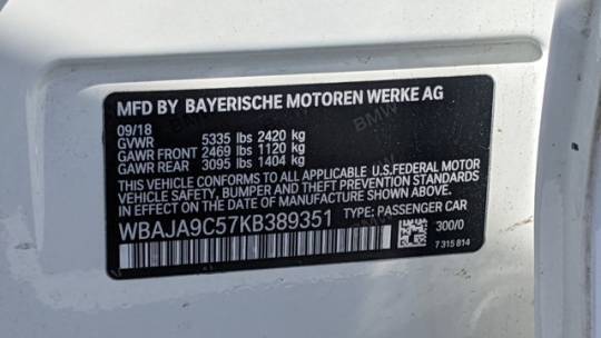 2019 BMW 5 Series WBAJA9C57KB389351