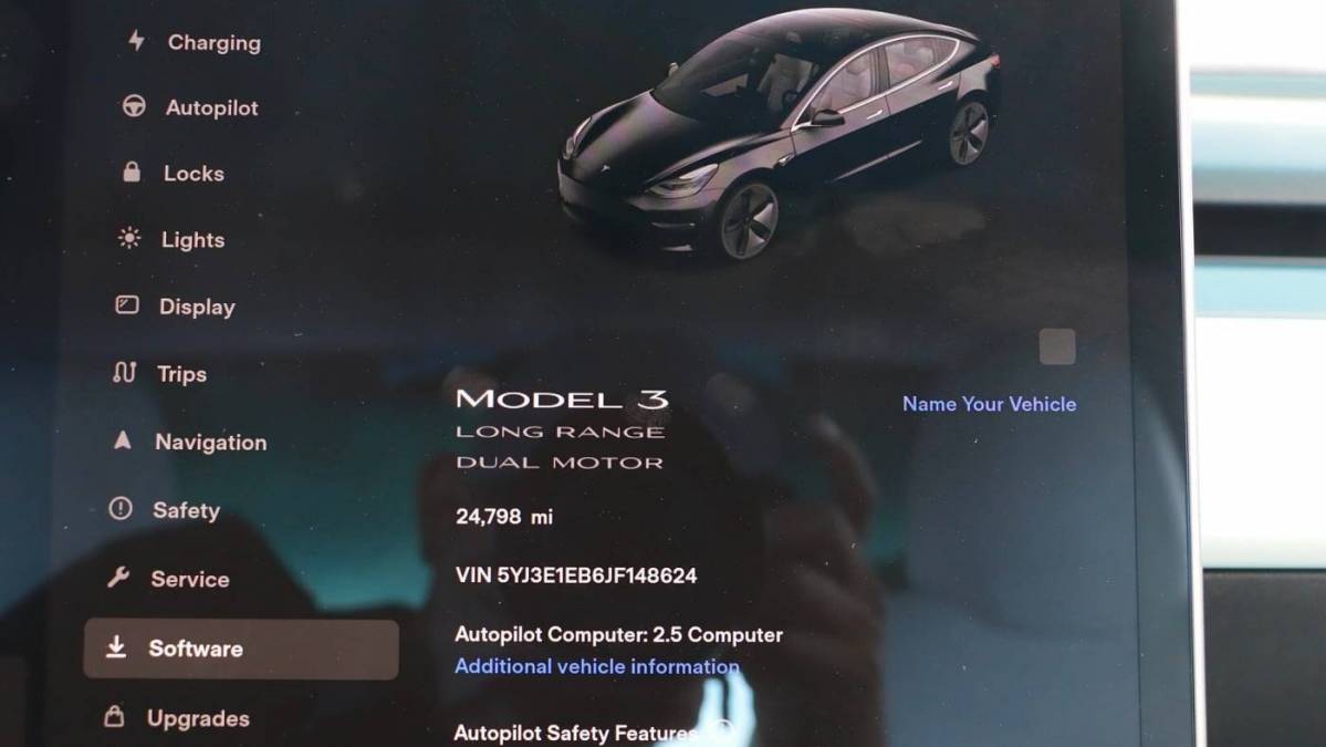 2018 Tesla Model 3 5YJ3E1EB6JF148624