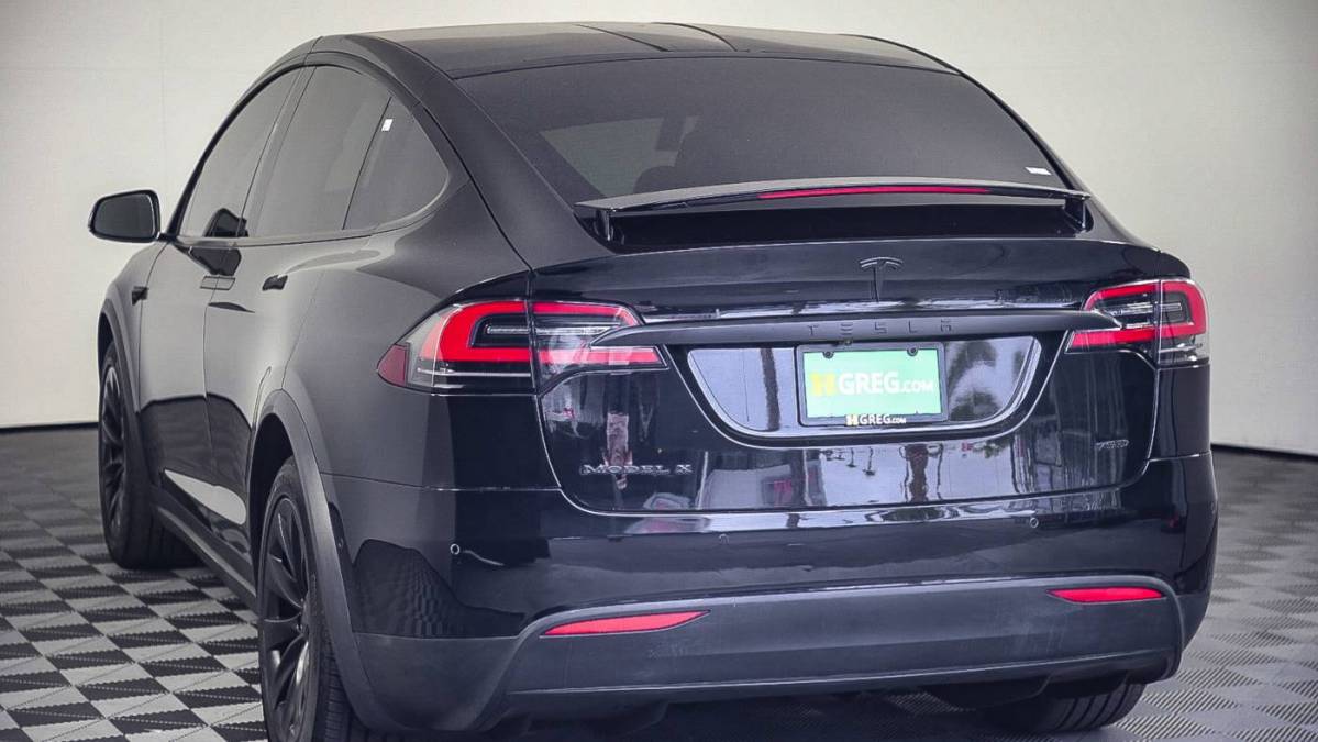 2018 Tesla Model X 5YJXCDE29JF117070