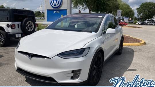 2018 Tesla Model X 5YJXCBE21JF112286