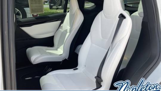 2018 Tesla Model X 5YJXCBE21JF112286