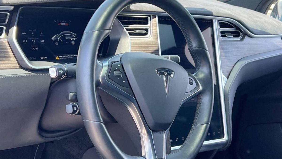 2016 Tesla Model X 5YJXCBE41GF000162