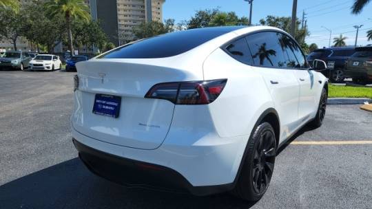 2021 Tesla Model Y 5YJYGDEE2MF162102