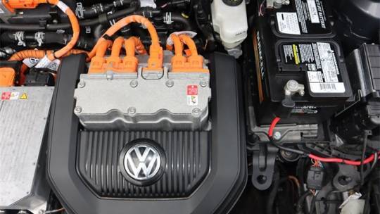 2015 Volkswagen e-Golf WVWPP7AU8FW902504
