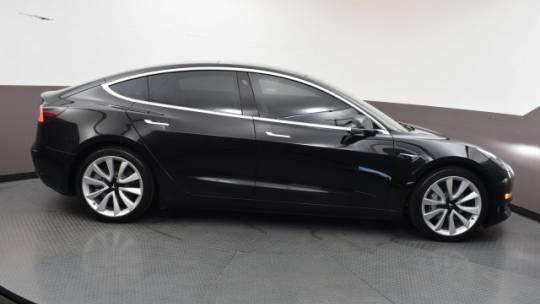 2019 Tesla Model 3 5YJ3E1EB5KF418671