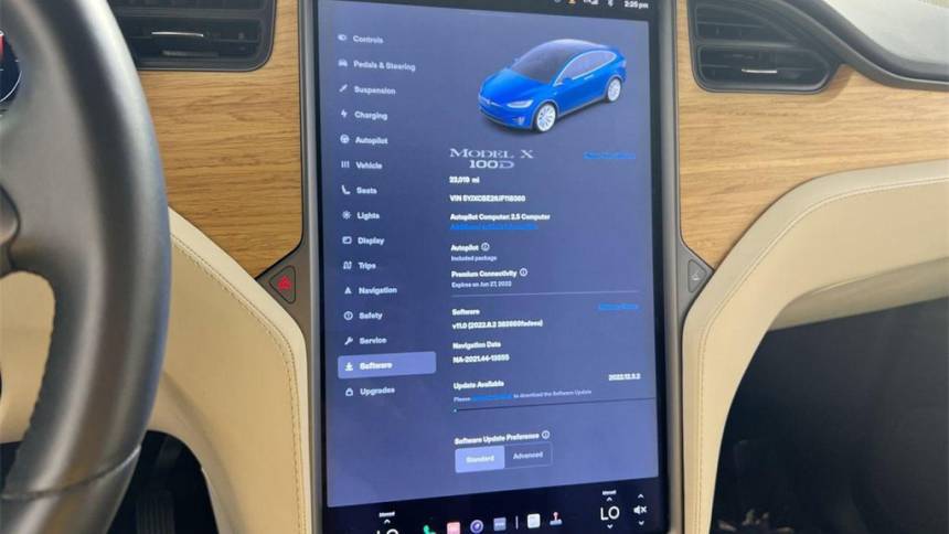 2018 Tesla Model X 5YJXCBE26JF118360