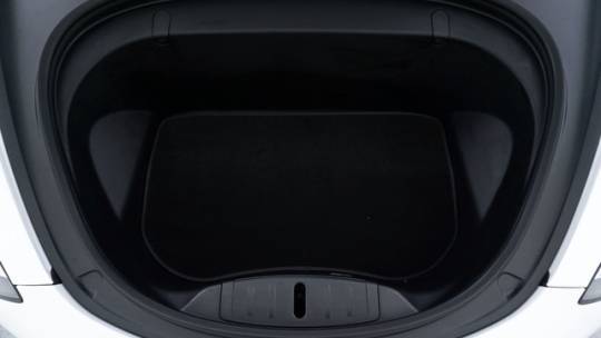 2018 Tesla Model 3 5YJ3E1EB7JF111646