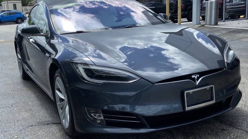 2017 Tesla Model S 5YJSA1E21HF219231