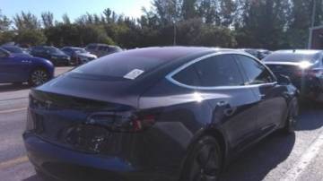 2018 Tesla Model 3 5YJ3E1EA2JF008500