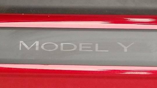 2021 Tesla Model Y 5YJYGDEE0MF176824
