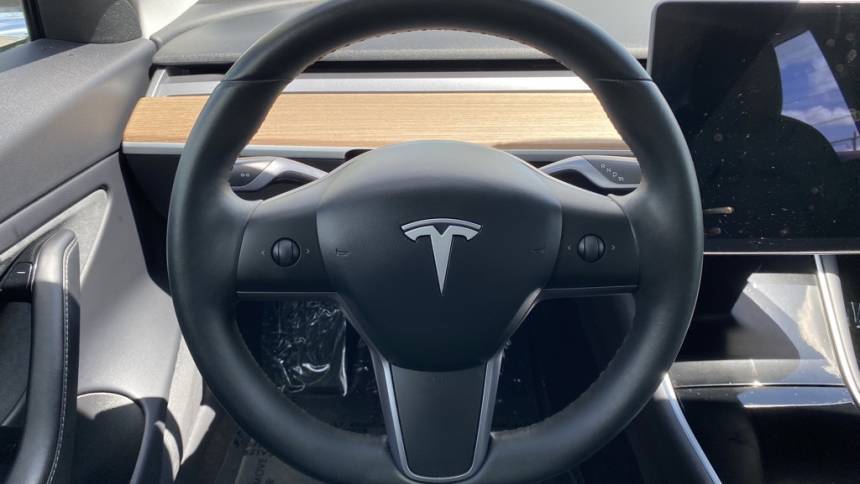 2019 Tesla Model 3 5YJ3E1EB1KF386477