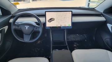 2018 Tesla Model 3 5YJ3E1EA9JF020109