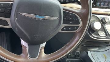 2019 Chrysler Pacifica Hybrid 2C4RC1N71KR668747