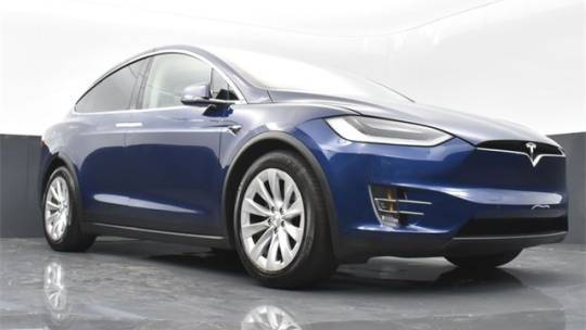 2018 Tesla Model X 5YJXCDE26JF109329
