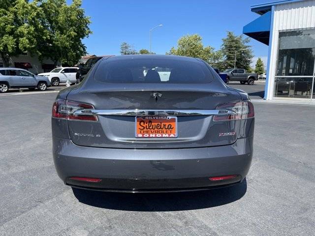 2017 Tesla Model S 5YJSA1E4XHF185047
