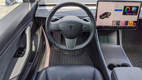 2019 Tesla Model 3 5YJ3E1EB0KF359285