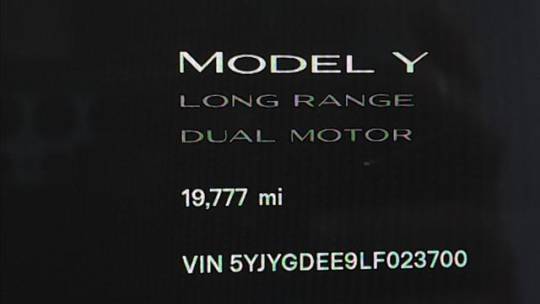 2020 Tesla Model Y 5YJYGDEE9LF023700