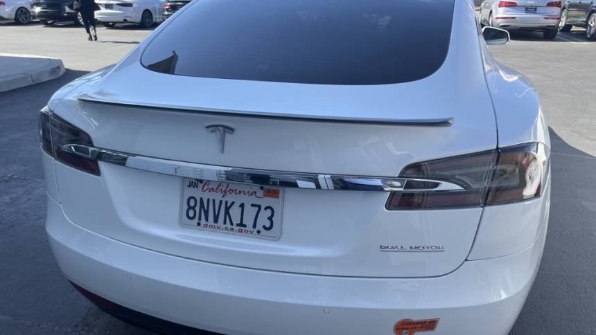 2020 Tesla Model S 5YJSA1E40LF365419