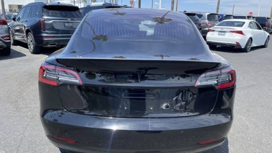 2018 Tesla Model 3 5YJ3E1EA2JF019805