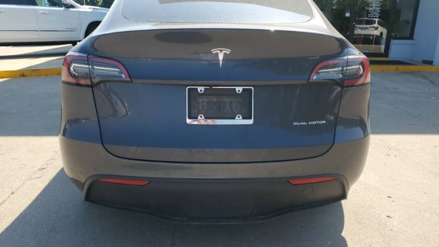 2021 Tesla Model Y 5YJYGDEE4MF265084