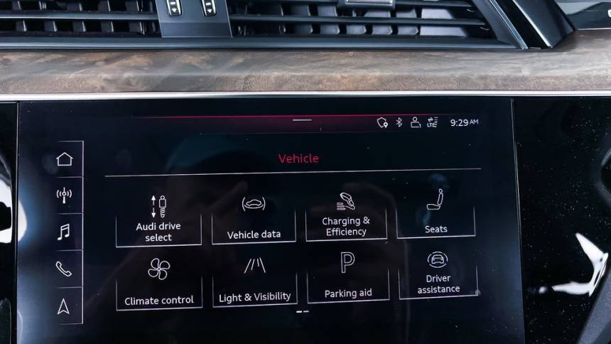 2019 Audi e-tron WA1VAAGE0KB005436