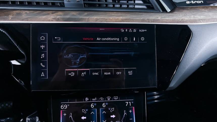 2019 Audi e-tron WA1VAAGE0KB005436