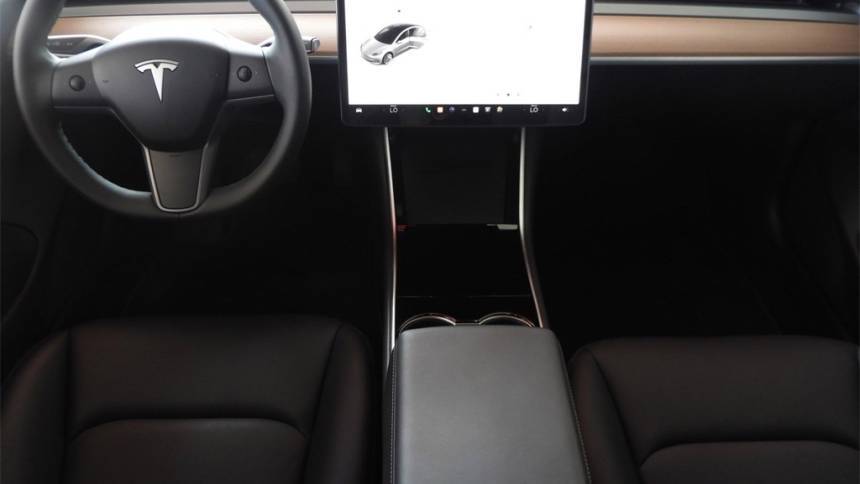 2018 Tesla Model 3 5YJ3E1EB0JF091322