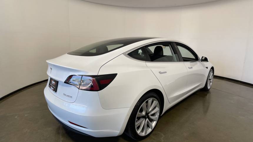 2019 Tesla Model 3 5YJ3E1EBXKF530348
