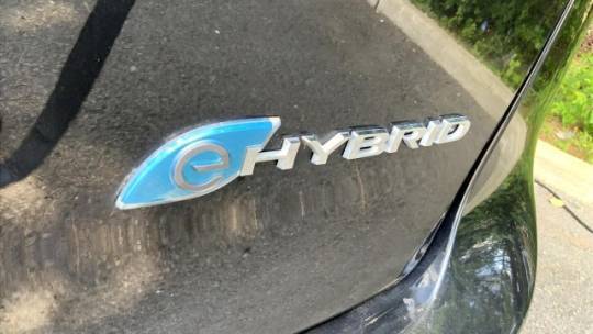 2018 Chrysler Pacifica Hybrid 2C4RC1N78JR358593