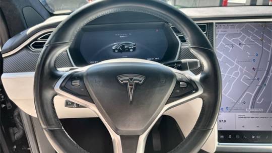 2018 Tesla Model X 5YJXCBE28JF089928