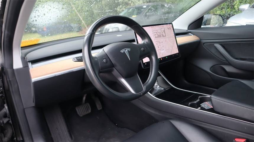 2018 Tesla Model 3 5YJ3E1EA6JF157511