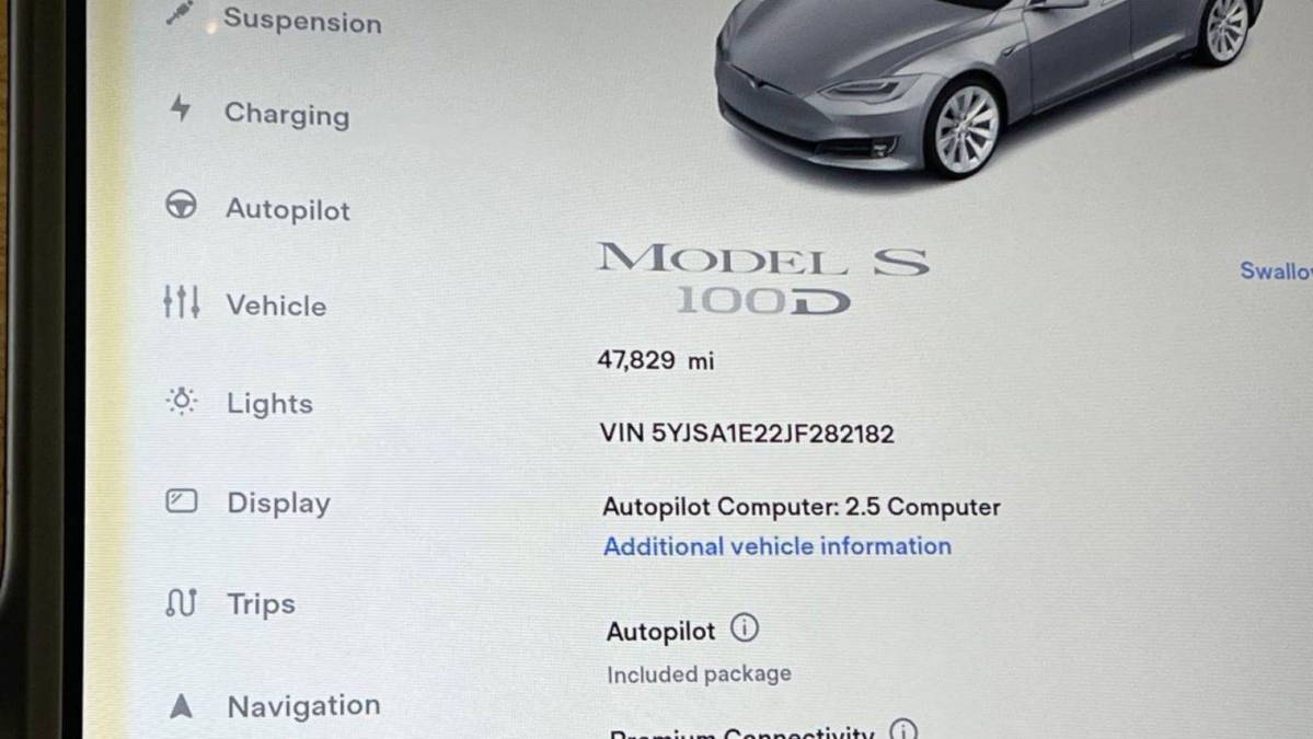 2018 Tesla Model S 5YJSA1E22JF282182