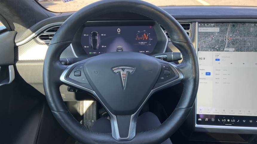 2016 Tesla Model S 5YJSA1E25GF155614