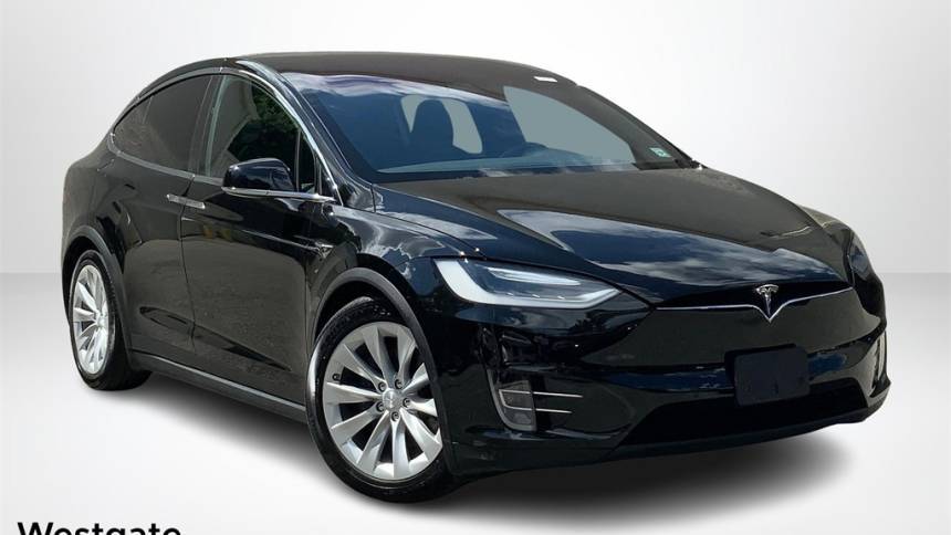 2017 Tesla Model X 5YJXCDE28HF066364
