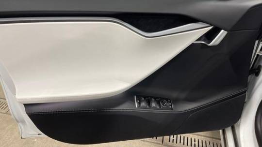 2019 Tesla Model S 5YJSA1E45KF332737