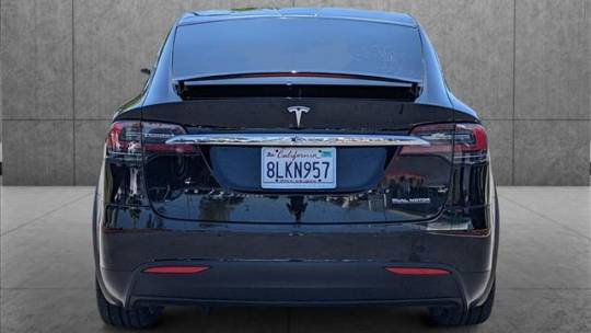 2019 Tesla Model X 5YJXCDE48KF186500