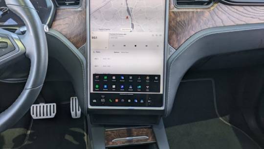 2019 Tesla Model X 5YJXCDE48KF186500
