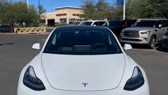 2018 Tesla Model 3 5YJ3E1EA0JF008205