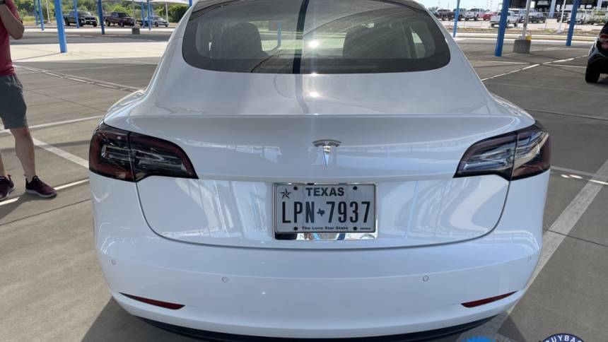 2018 Tesla Model 3 5YJ3E1EA9JF118475