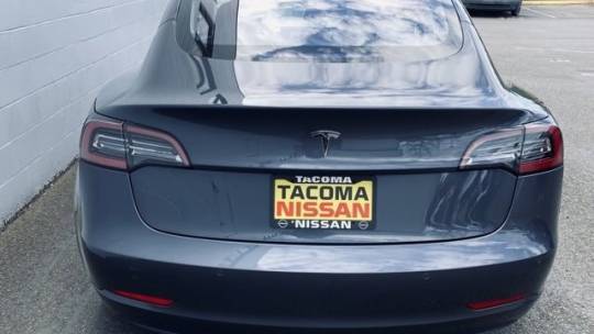 2018 Tesla Model 3 5YJ3E1EA6JF008600