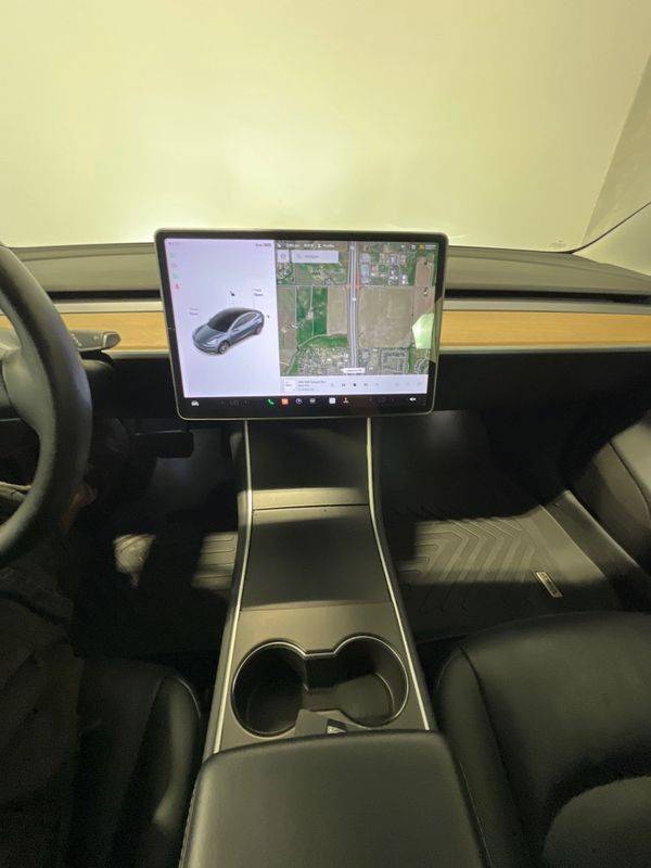 2018 Tesla Model 3 5YJ3E1EA5JF005994