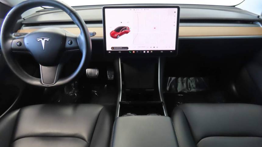 2018 Tesla Model 3 5YJ3E1EAXJF061462