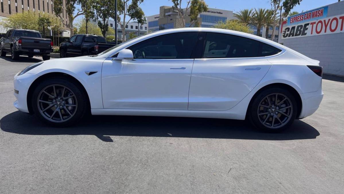 2019 Tesla Model 3 5YJ3E1EA2KF428856