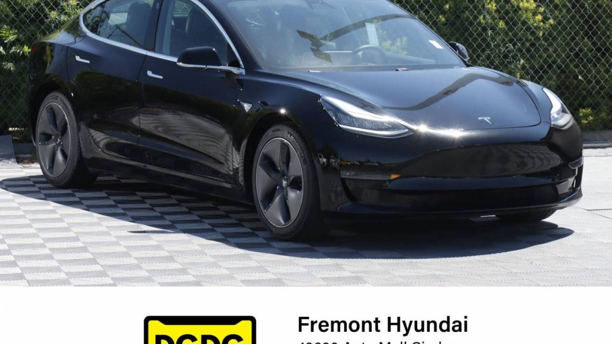 2020 Tesla Model 3 5YJ3E1EB1LF662898