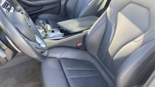 2019 BMW 5 Series WBAJA9C57KB399295