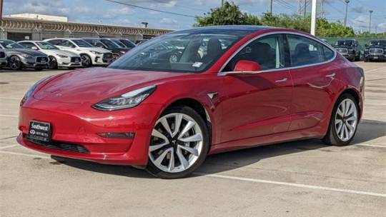 2018 Tesla Model 3 5YJ3E1EA5JF037604