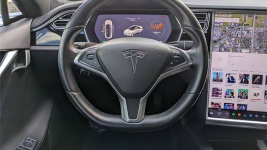 2018 Tesla Model S 5YJSA1E24JF246316