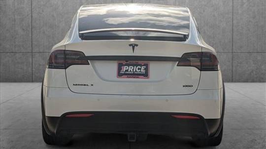 2017 Tesla Model X 5YJXCAE2XHF073508